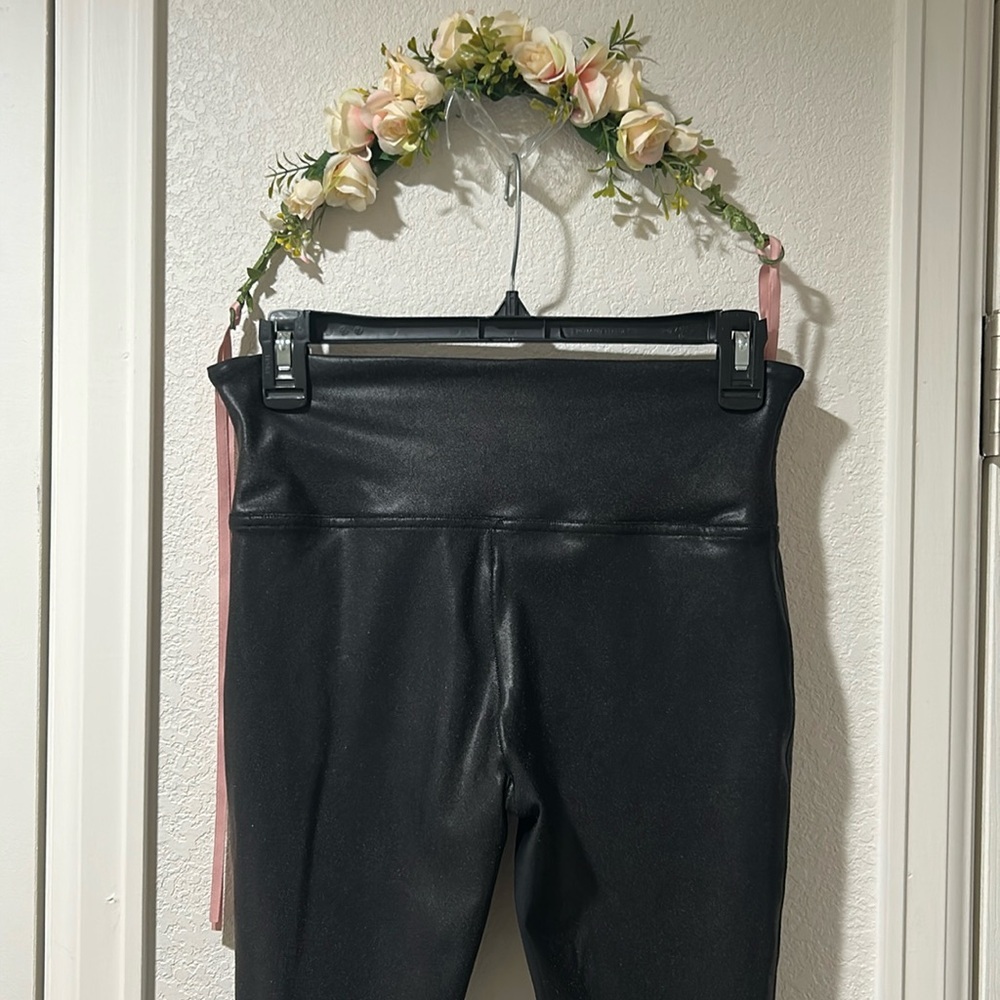 Spanx Faux Leather Leggings - Picture 6 of 7